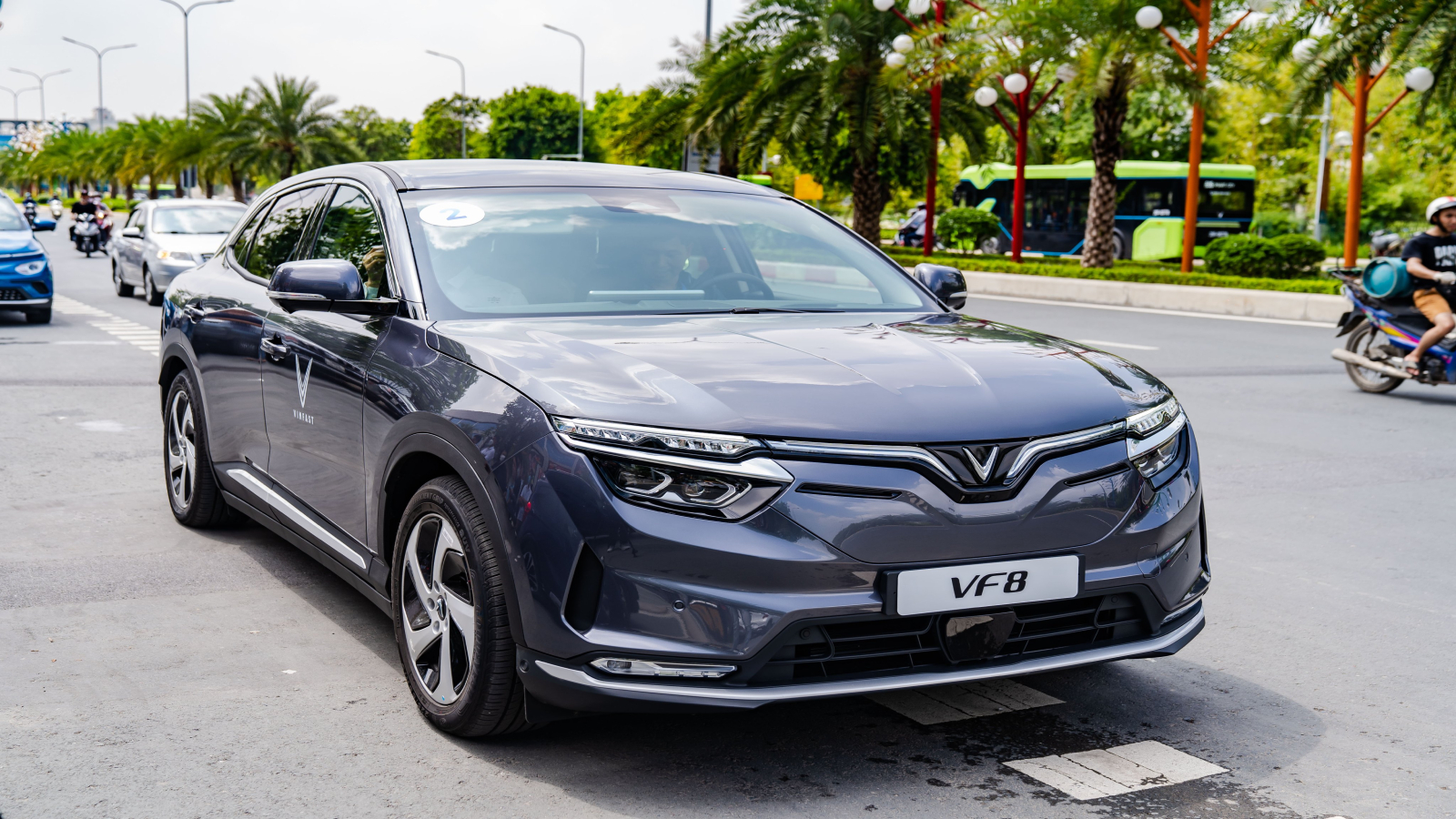 ô tô điện VinFast VF 8